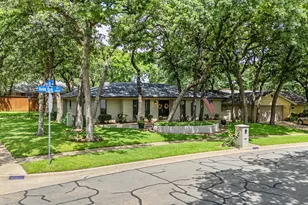 1800 Holm Oak St, Arlington, TX 76012 - Photo 6