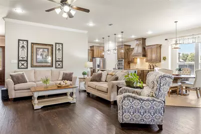 5601 Sunstar Lane, Flower Mound, TX 75028 - Photo 1