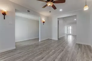 5620 Treese St, The Colony, TX 75056 - Photo 4