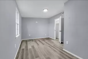 902 Calumet St, Waco, TX 76704 - Photo 12
