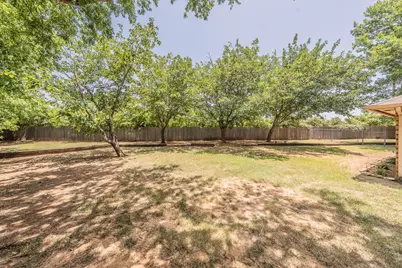 700 Mann Court, Cleburne, TX 76033 - Photo 16