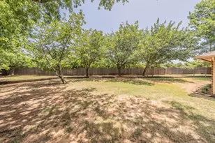 700 Mann Ct, Cleburne, TX 76033 - Photo 16