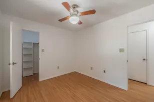 700 Mann Ct, Cleburne, TX 76033 - Photo 10