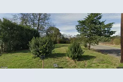 901 Martin Avenue, Waco, TX 76706 - Photo 1