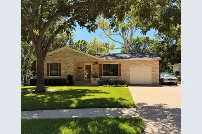2010 Goldenrod Lane, Arlington, TX 76013 - Photo 1