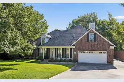 3718 Lakeview Drive, Grapevine, TX 76051 - Photo 1