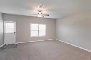 112 Barbwire Wy, Newark, TX 76071 - Photo 2