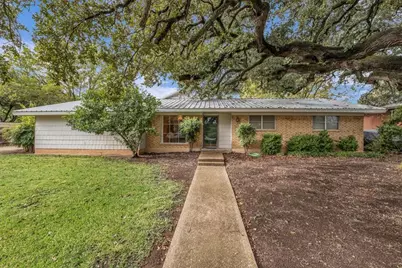 4000 N 30th Street, Waco, TX 76708 - Photo 1