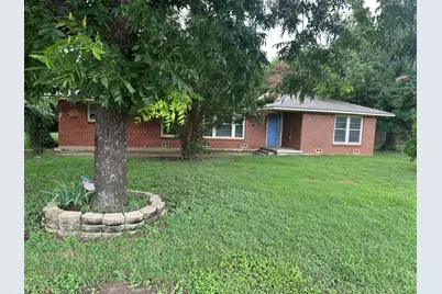511 N Robinson Drive, Robinson, TX 76706 - Photo 1