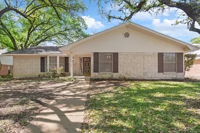5413 Lake Highlands Drive, Waco, TX 76710 - Photo 1