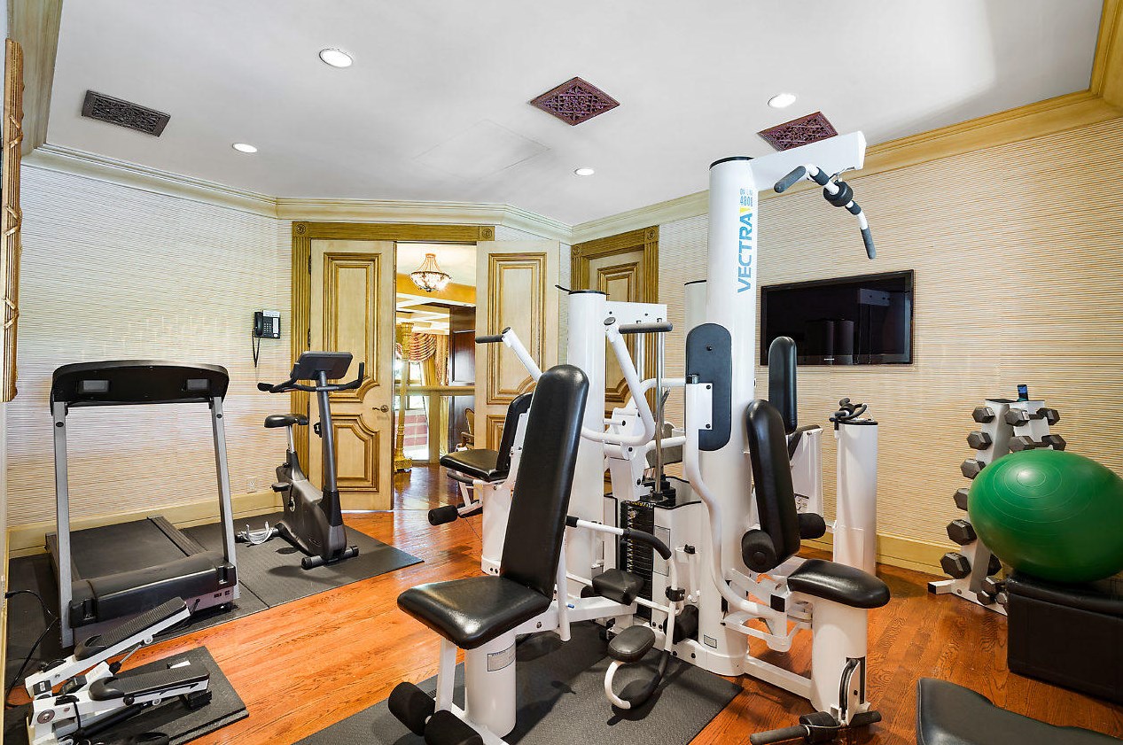 4976 Sanctuary Ln, Boca Raton FL 33431-5211 exterior