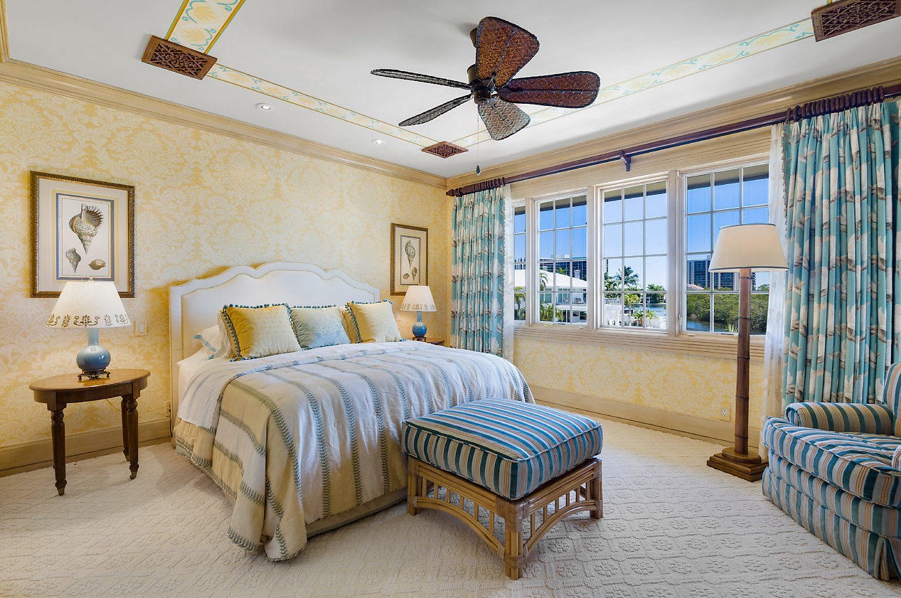 4976 Sanctuary Ln, Boca Raton FL 33431-5211 exterior