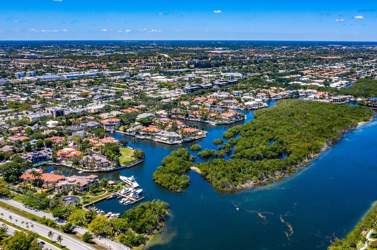 4976 Sanctuary Ln, Boca Raton FL 33431-5211 exterior