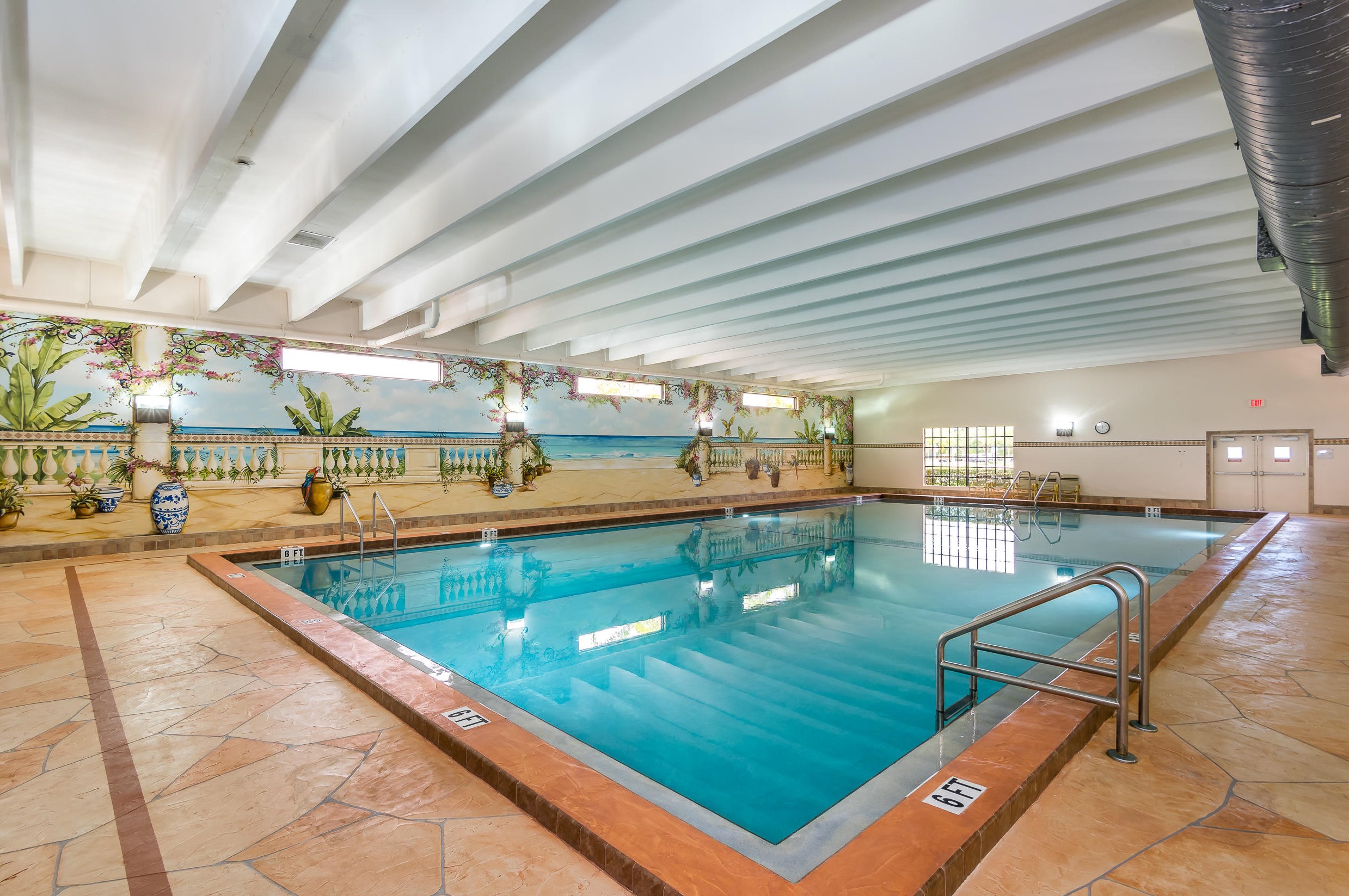 1085 Exeter, Boca Raton FL 33434-4858 exterior