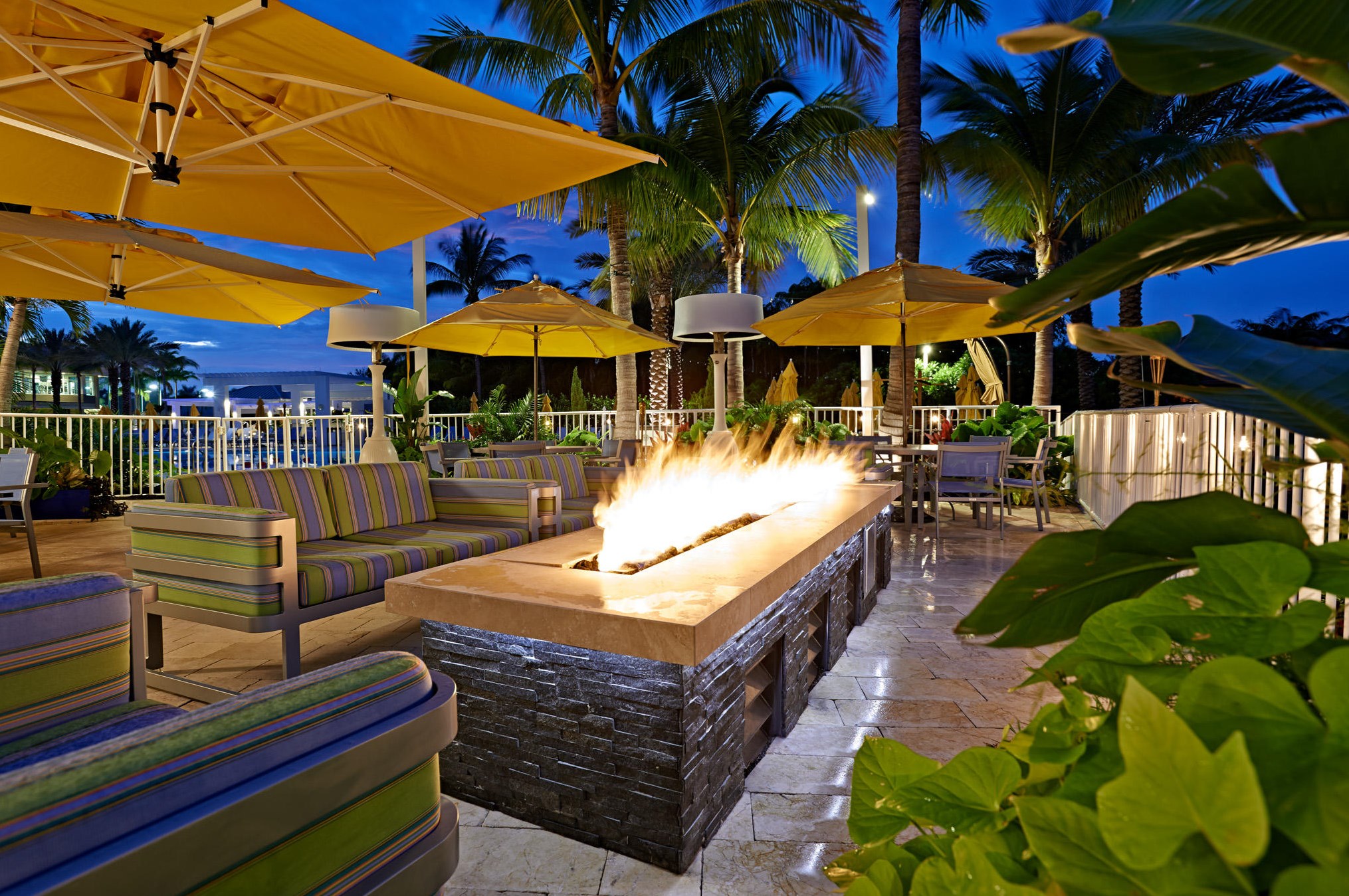 7140 Queenferry Cir, Boca Raton FL 33496-5950 exterior