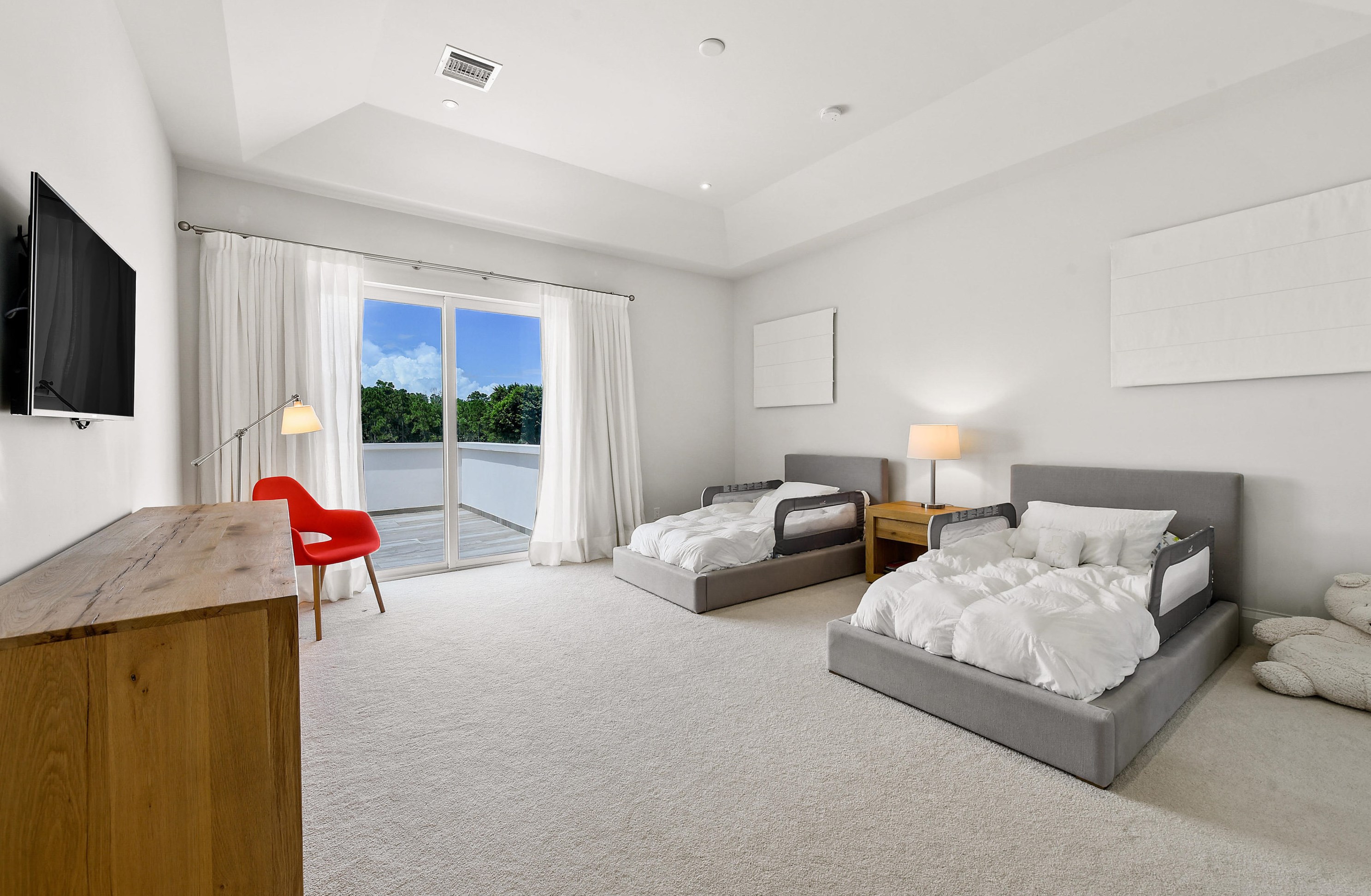 7140 Queenferry Cir, Boca Raton FL 33496-5950 exterior