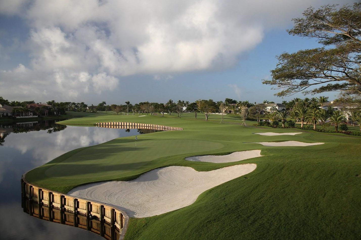 7140 Queenferry Cir, Boca Raton FL 33496-5950 exterior