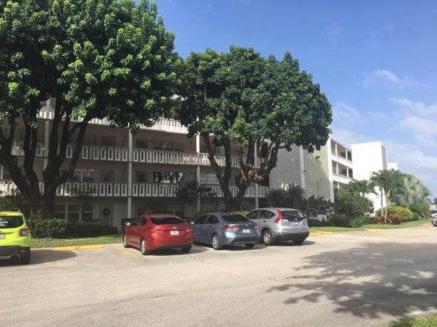 325 Southampton B, West Palm Beach, FL 33417-2344