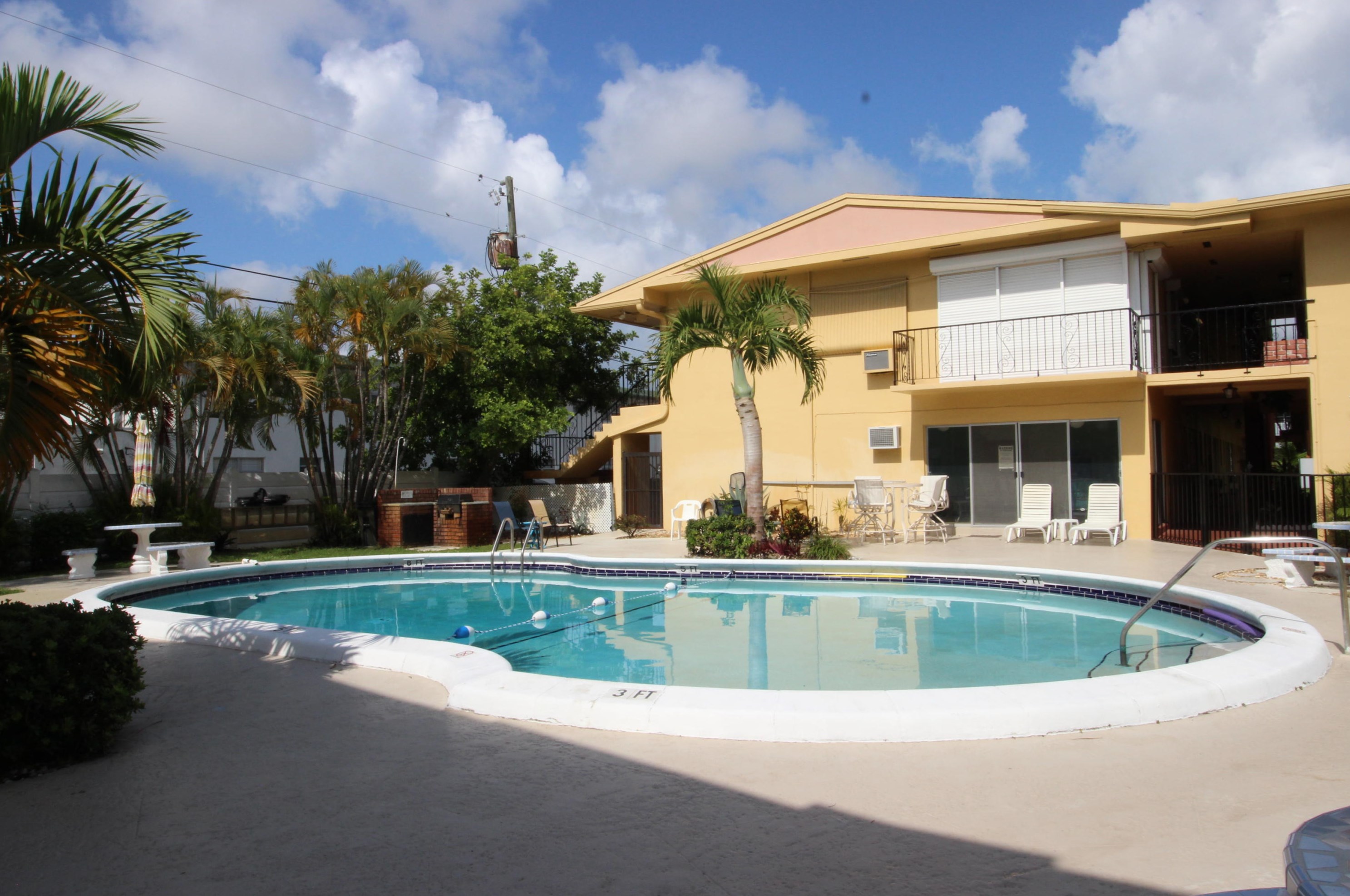 3600 Harrison St, Hollywood, FL 33021-8603