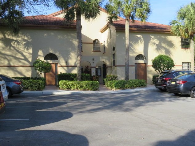 5131 Europa Dr #j, Boynton Beach, FL