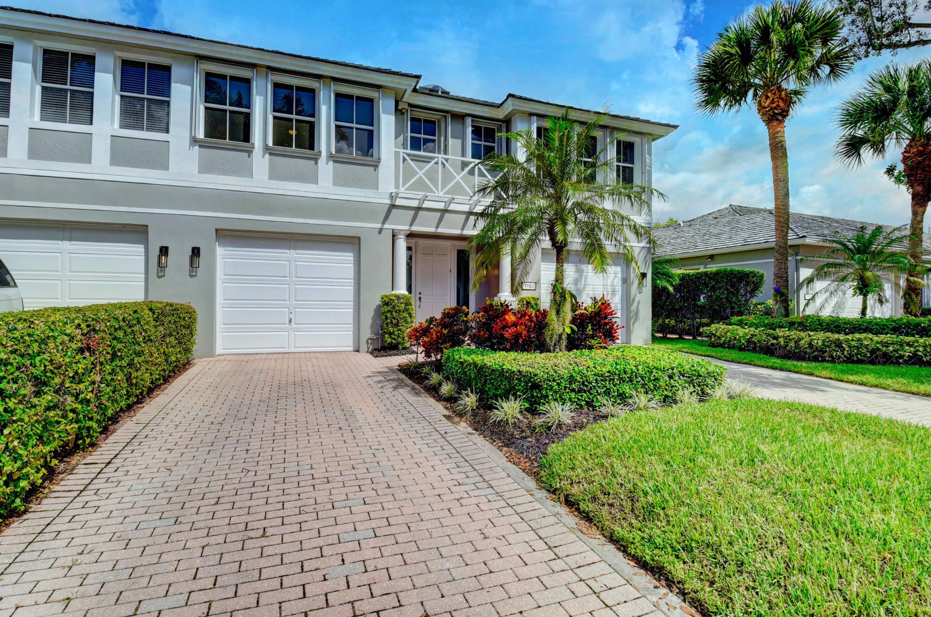3951 58th Pl, Boca Raton, FL 33496-2717