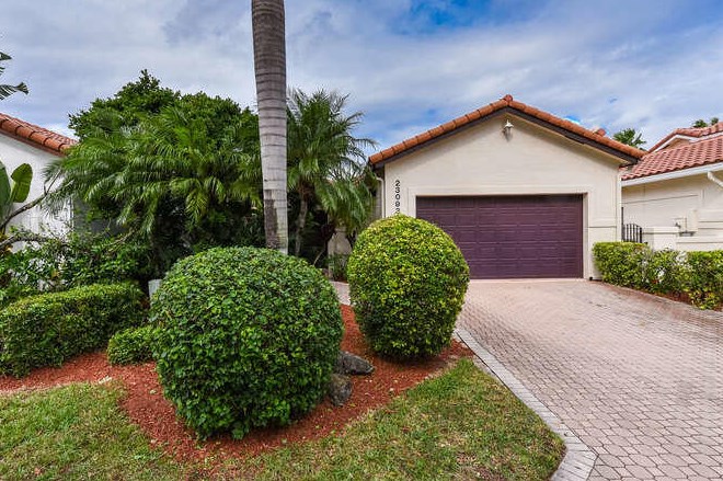 23093 Via Stel, Boca Raton, FL 33433-3931