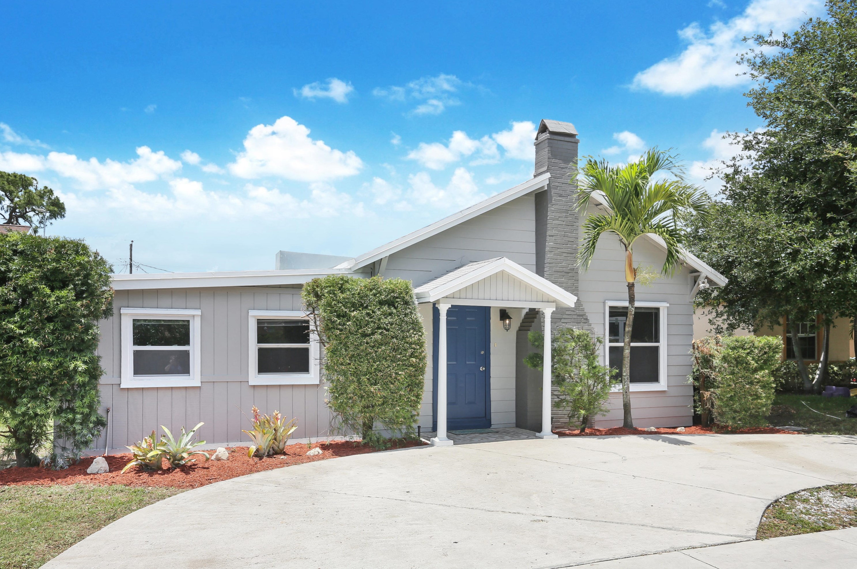245 Jennings Ave, Lake Worth, FL 33463-3391