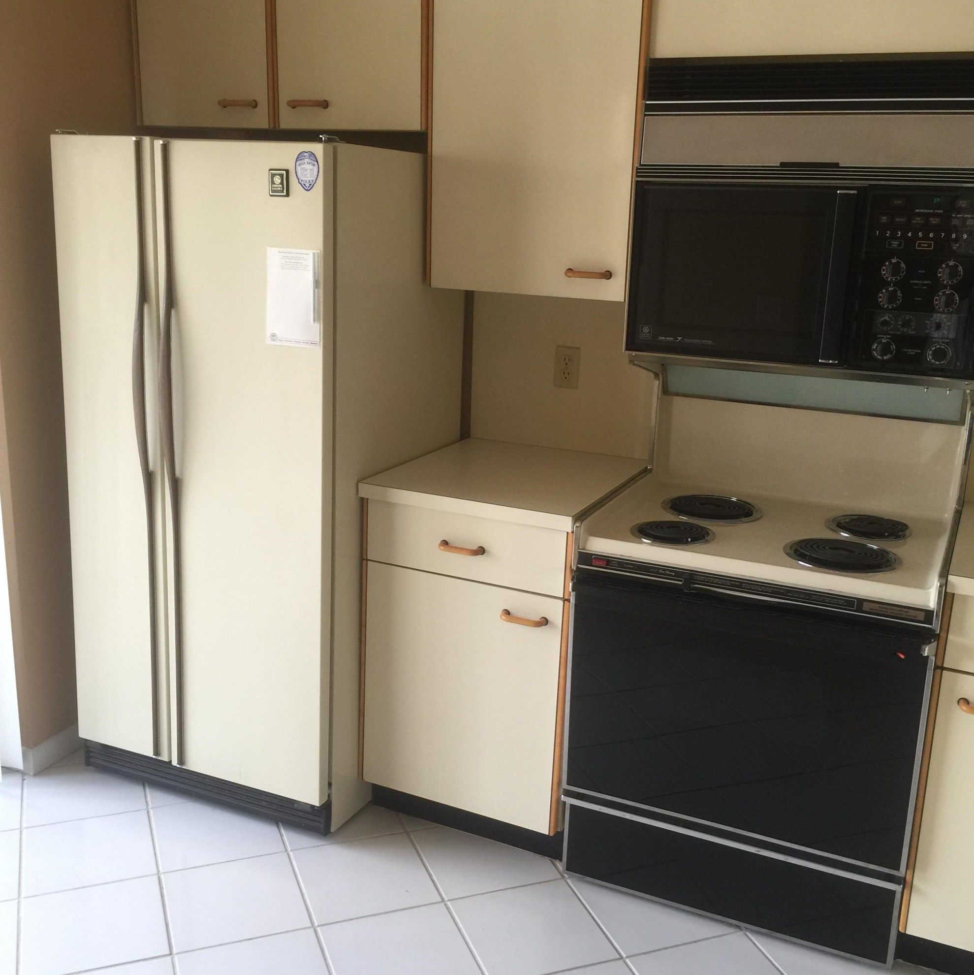350 Club Cir Apt 201, Boca Raton, FL 33487
