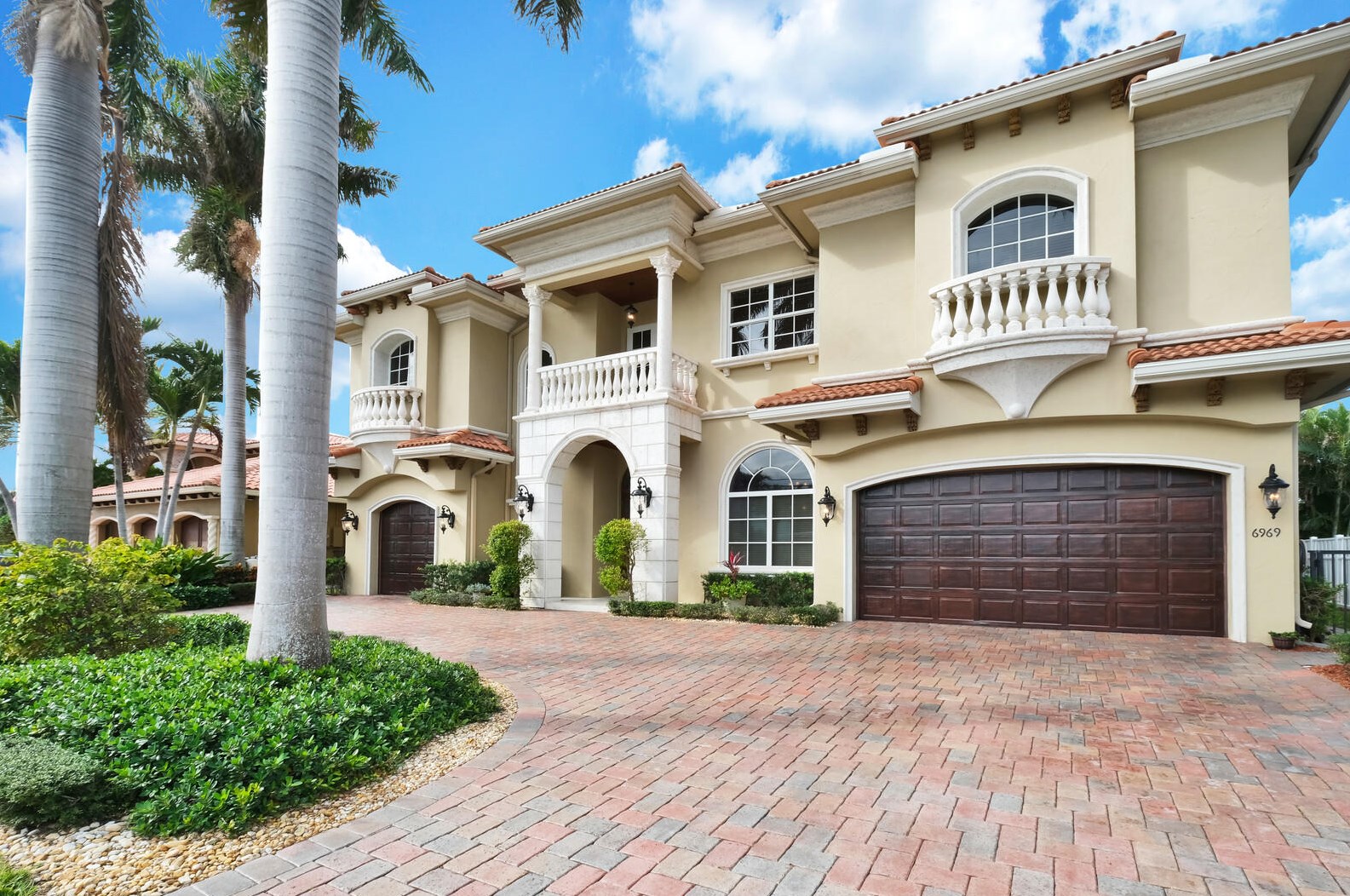 6969 8 Dr, Boca Raton FL 33487-2413 exterior