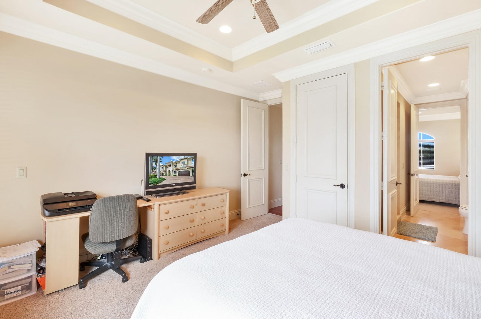 6969 8 Dr, Boca Raton FL 33487-2413 exterior