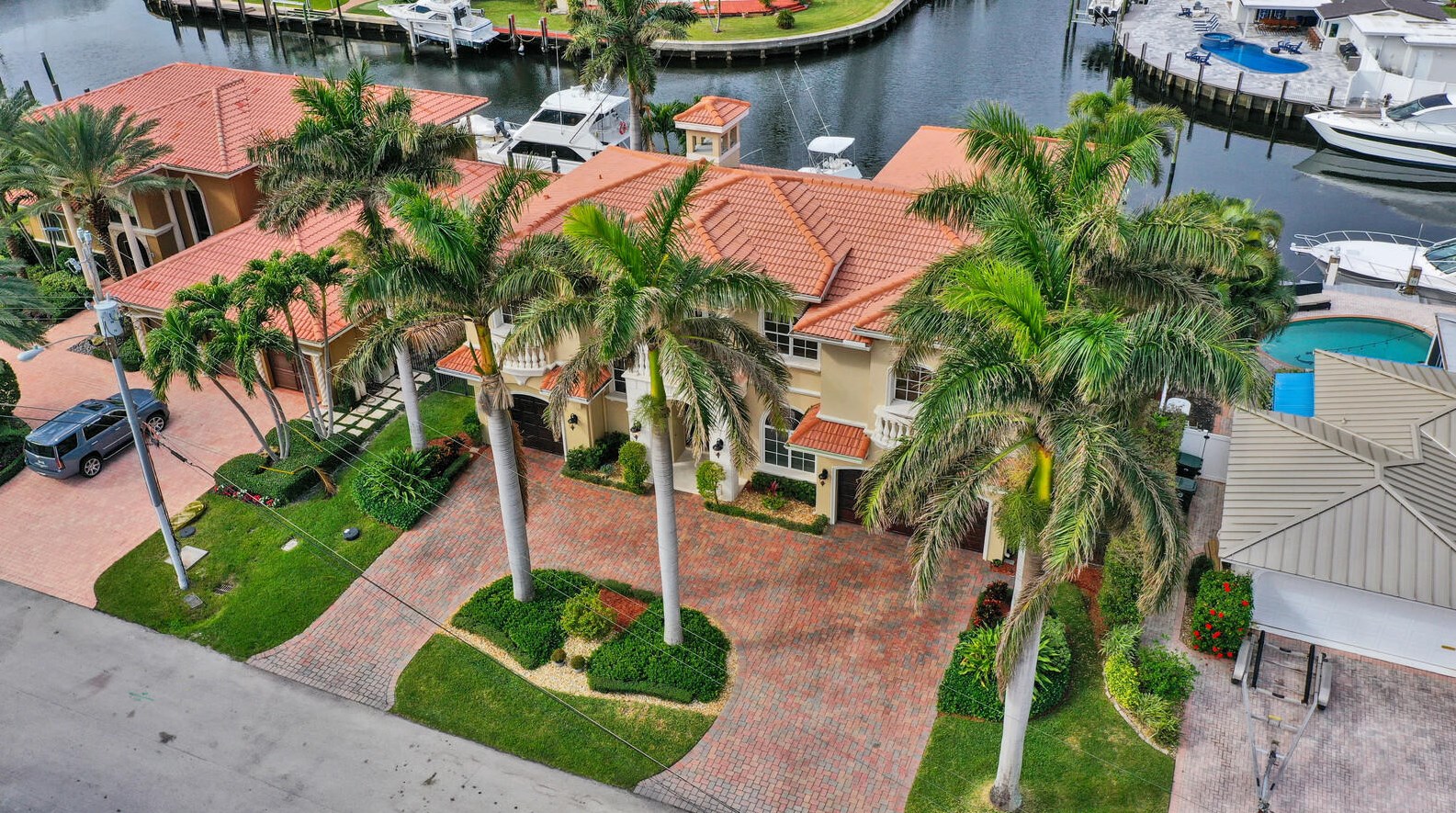 6969 8 Dr, Boca Raton FL 33487-2413 exterior