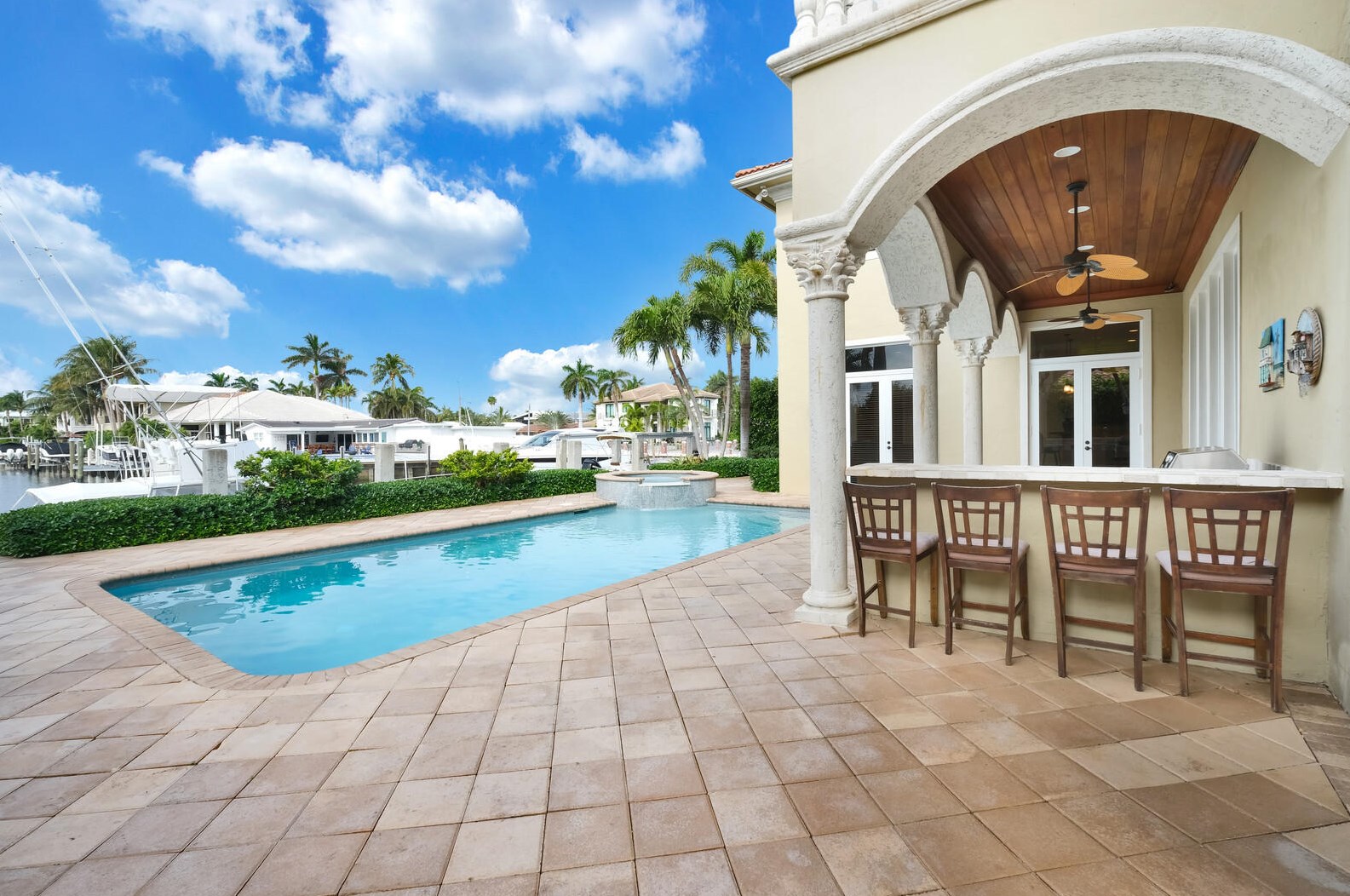 6969 8 Dr, Boca Raton FL 33487-2413 exterior