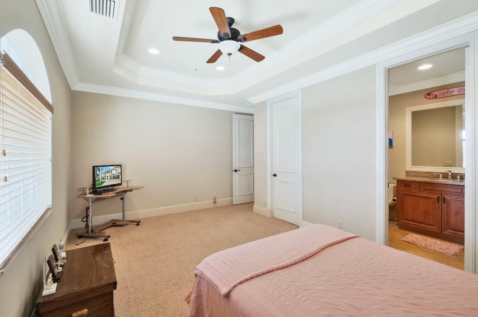 6969 8 Dr, Boca Raton FL 33487-2413 exterior