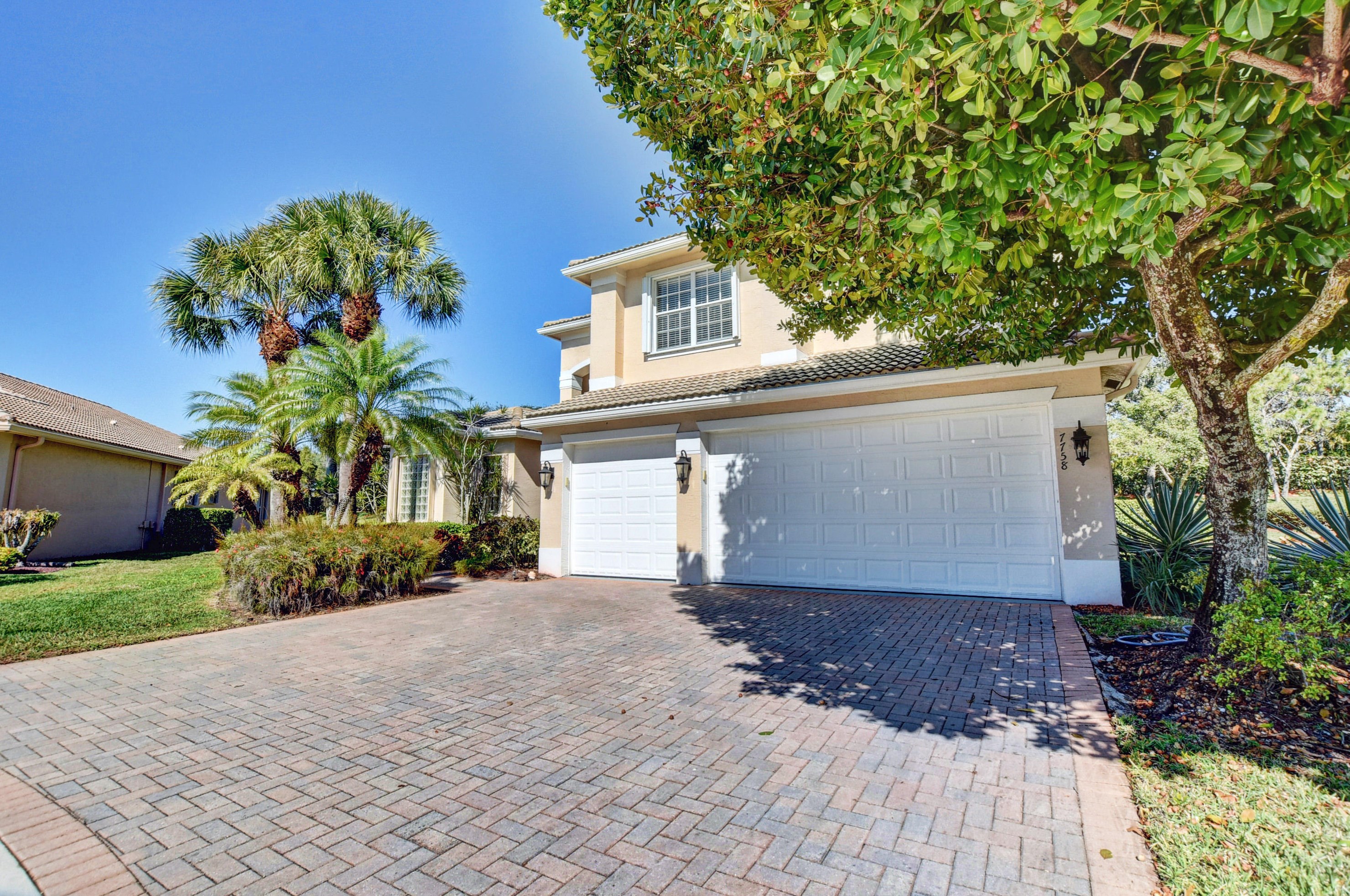 7758 Windy Largo Ct, Lake Worth, FL 33467-7059