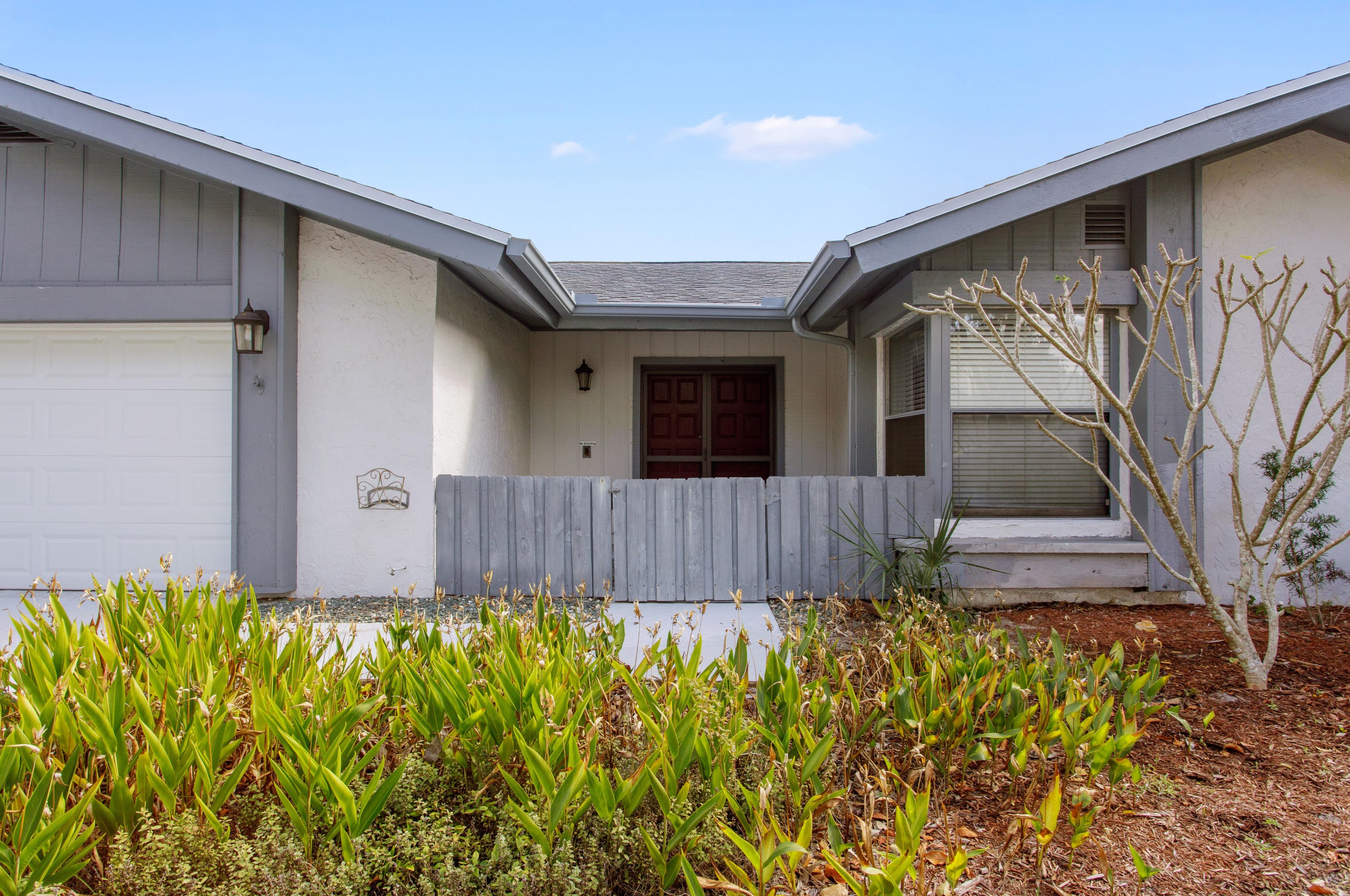 17588 Weeping Willow Trl, Boca Raton, FL 33487-2222