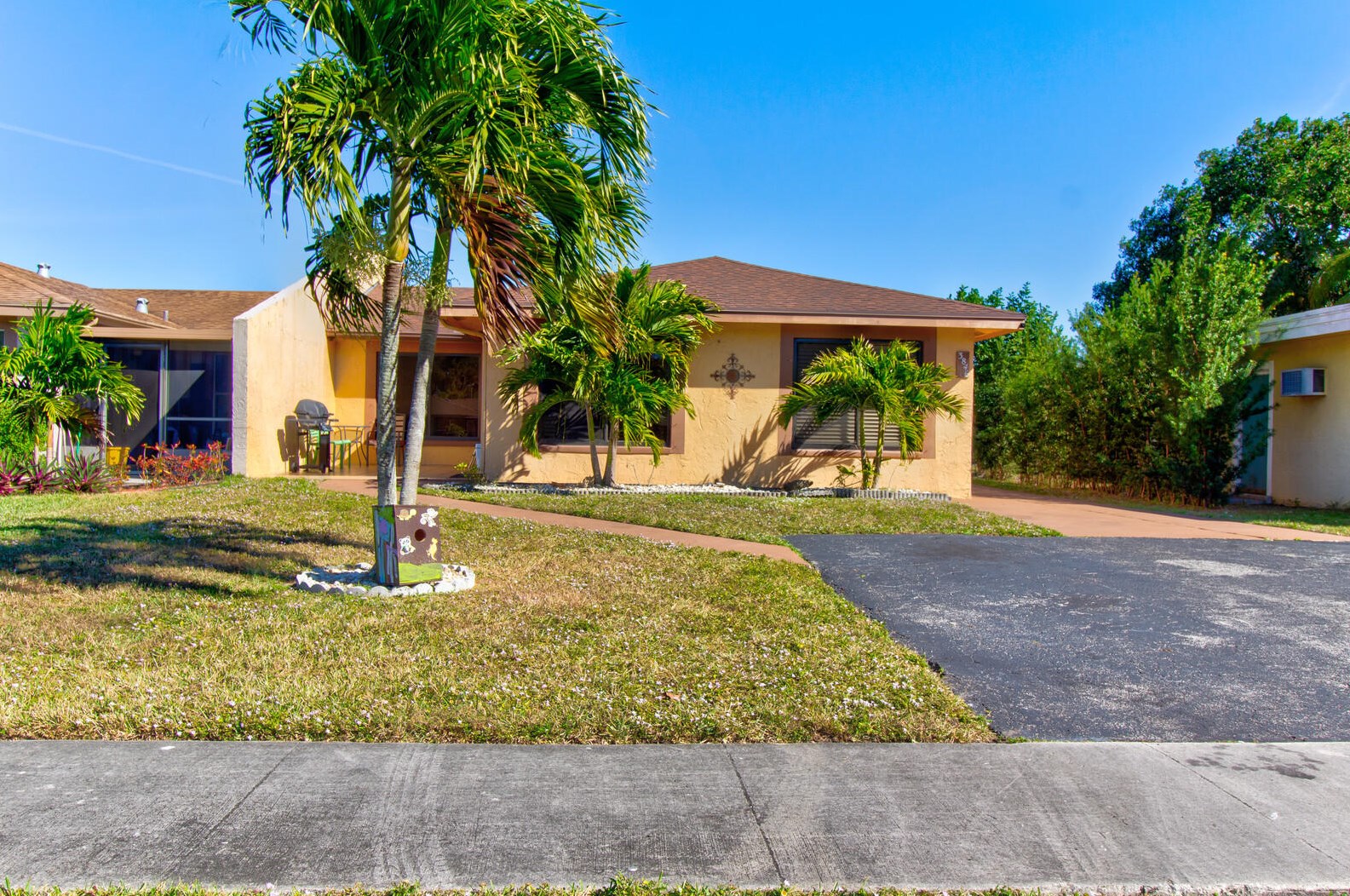 3846 Ace Rd, Lake Worth, FL 33467-2509