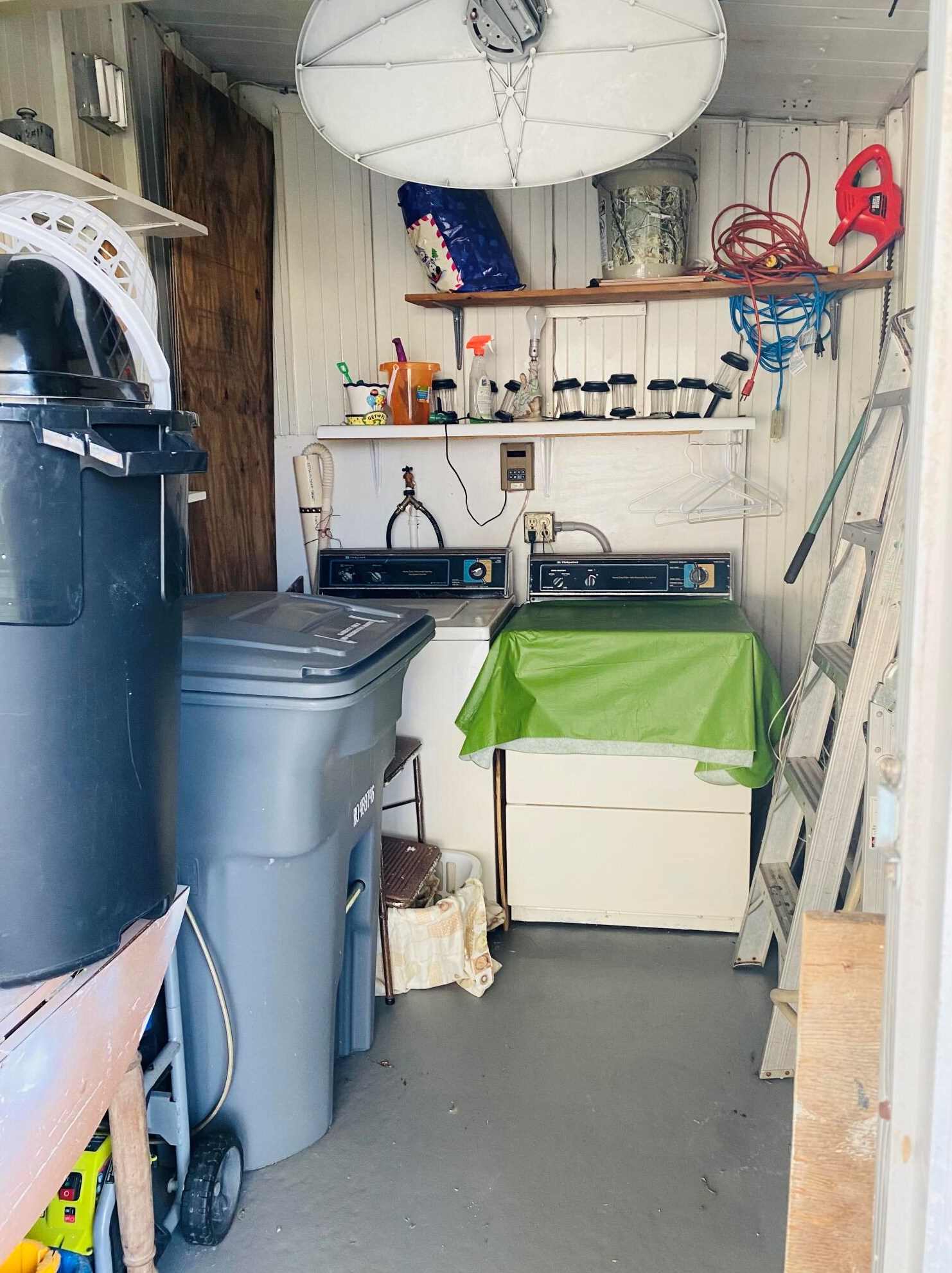 4060 Mockingbird Dr, Boynton Beach FL 33436-2661 exterior