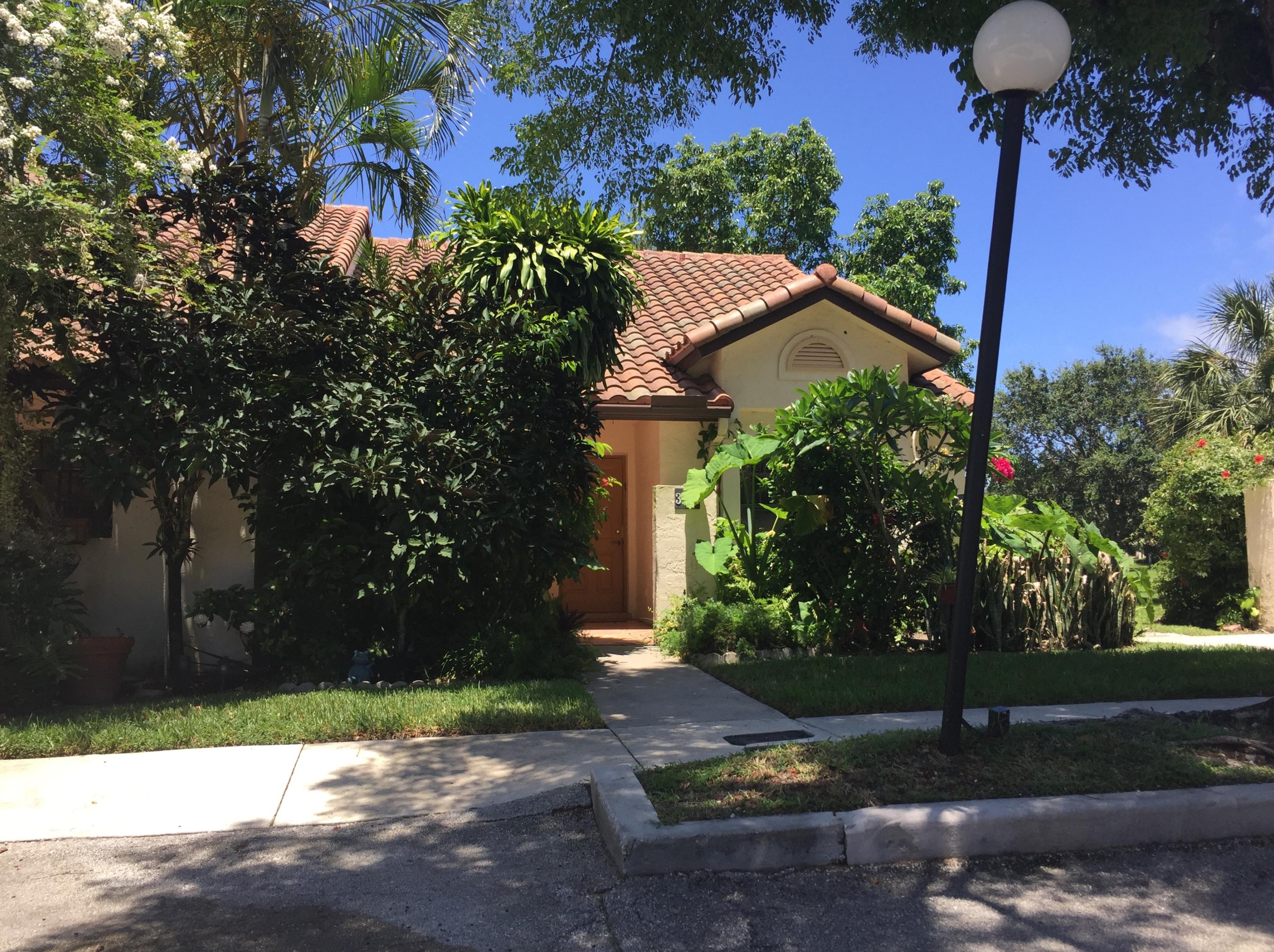 3074 Inglewood Ter, Boca Raton, FL 33431-6557