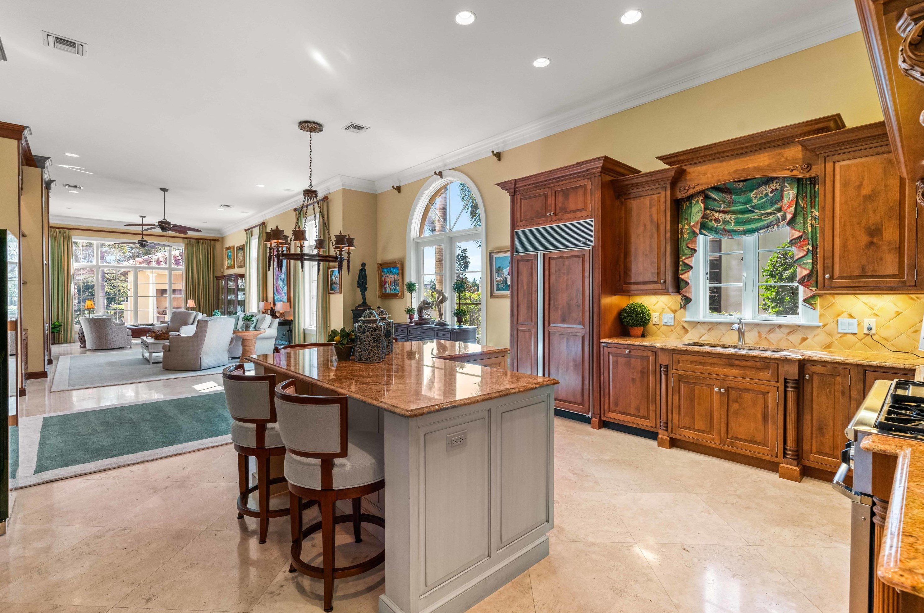527 Bald Eagle Dr, Jupiter FL  33477-4205 exterior