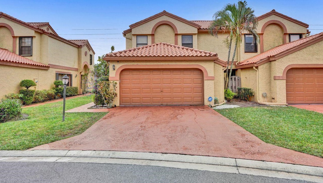 19955 Villa Lante Pl, Boca Raton, FL 33434-5632