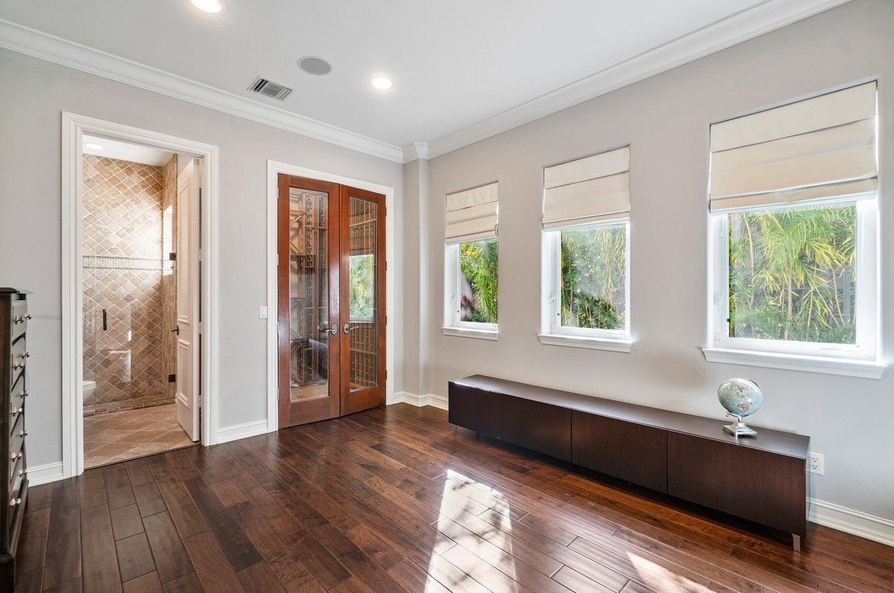 785 Lk Dr, Boca Raton FL 33432-6226 exterior