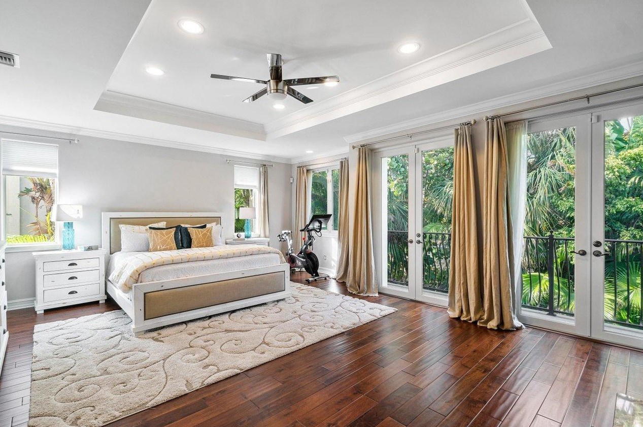 785 Lk Dr, Boca Raton FL 33432-6226 exterior