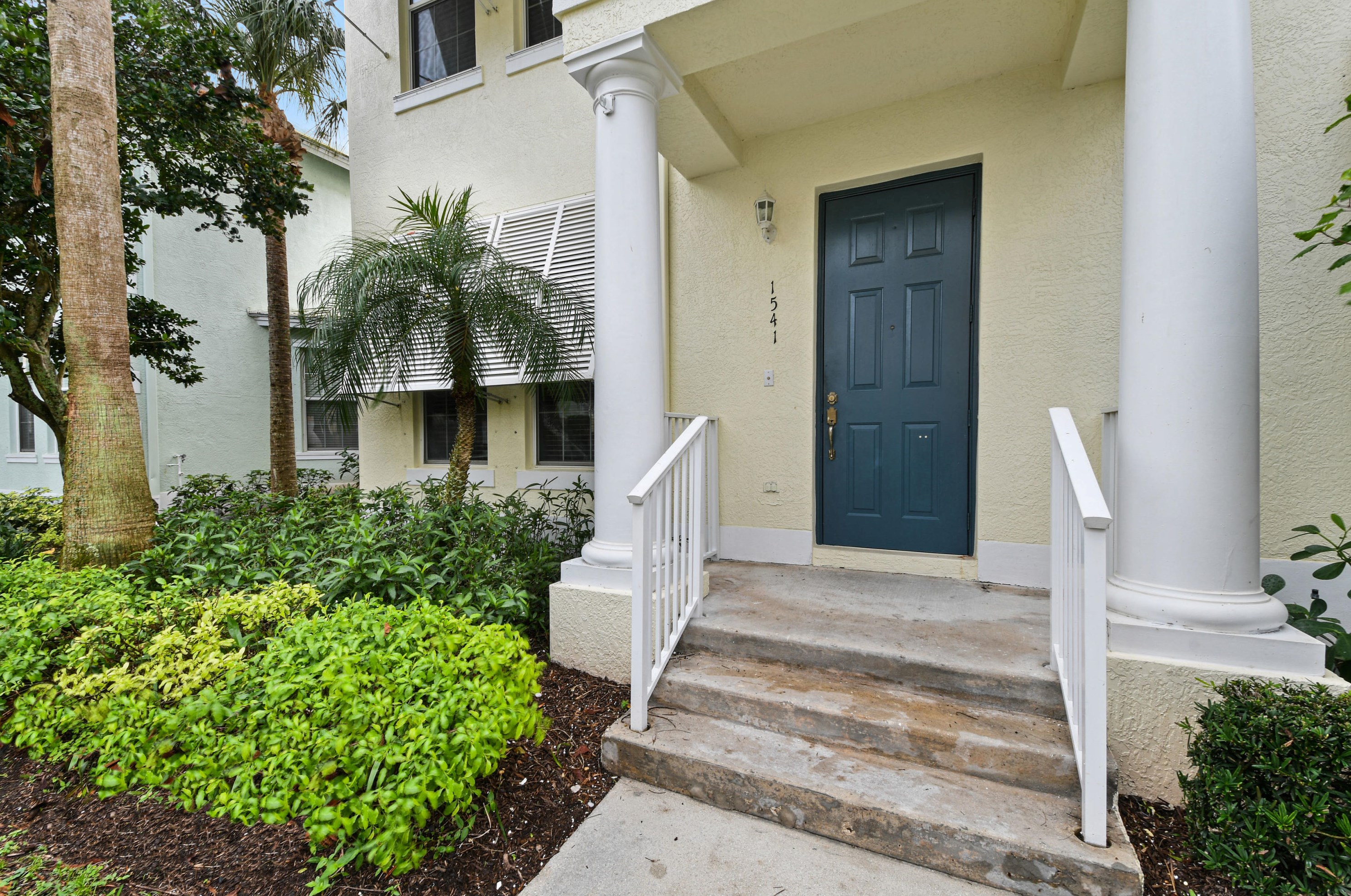 1541 Meads Bay Ln, Jupiter, FL 33458-5317