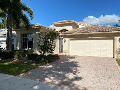 7900 Brookside Ct, Lake Worth, FL 33467-7072