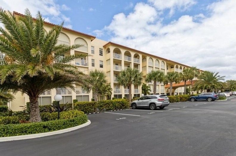 951 De Soto Rd #125, Boca Raton, FL 33432