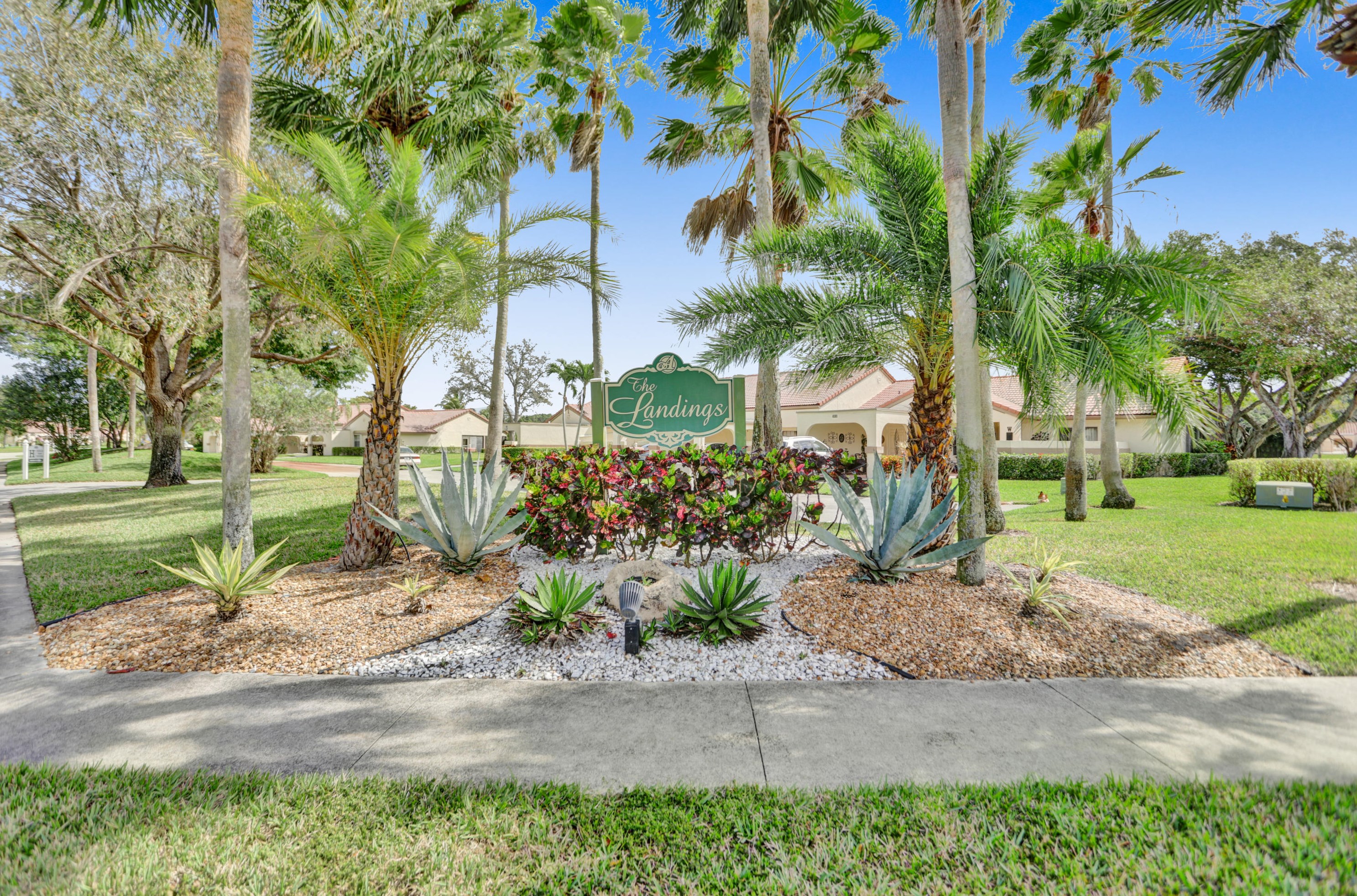 5518 Parkwalk Cir, Boynton Beach, FL 33472-2344