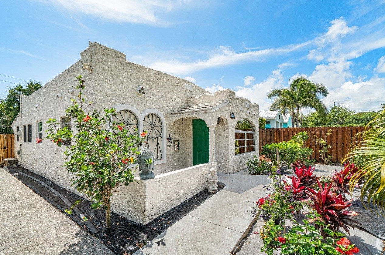 214 Ne 9th St, Delray Beach, FL 33444