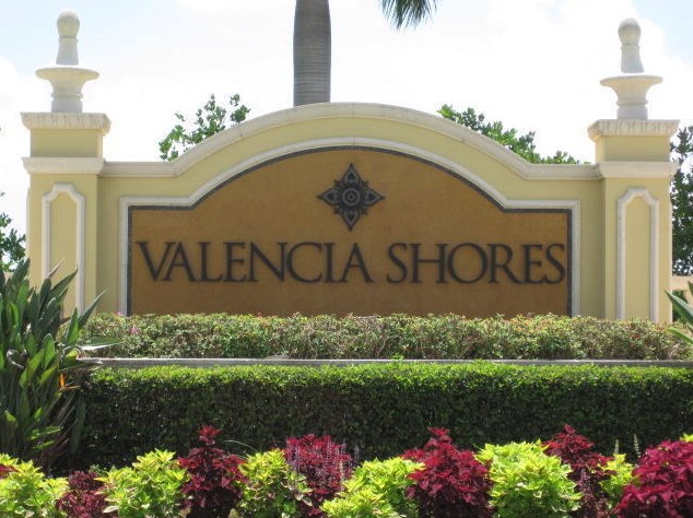 7907 Sunburst Ter, Lake Worth, FL 33467-7066
