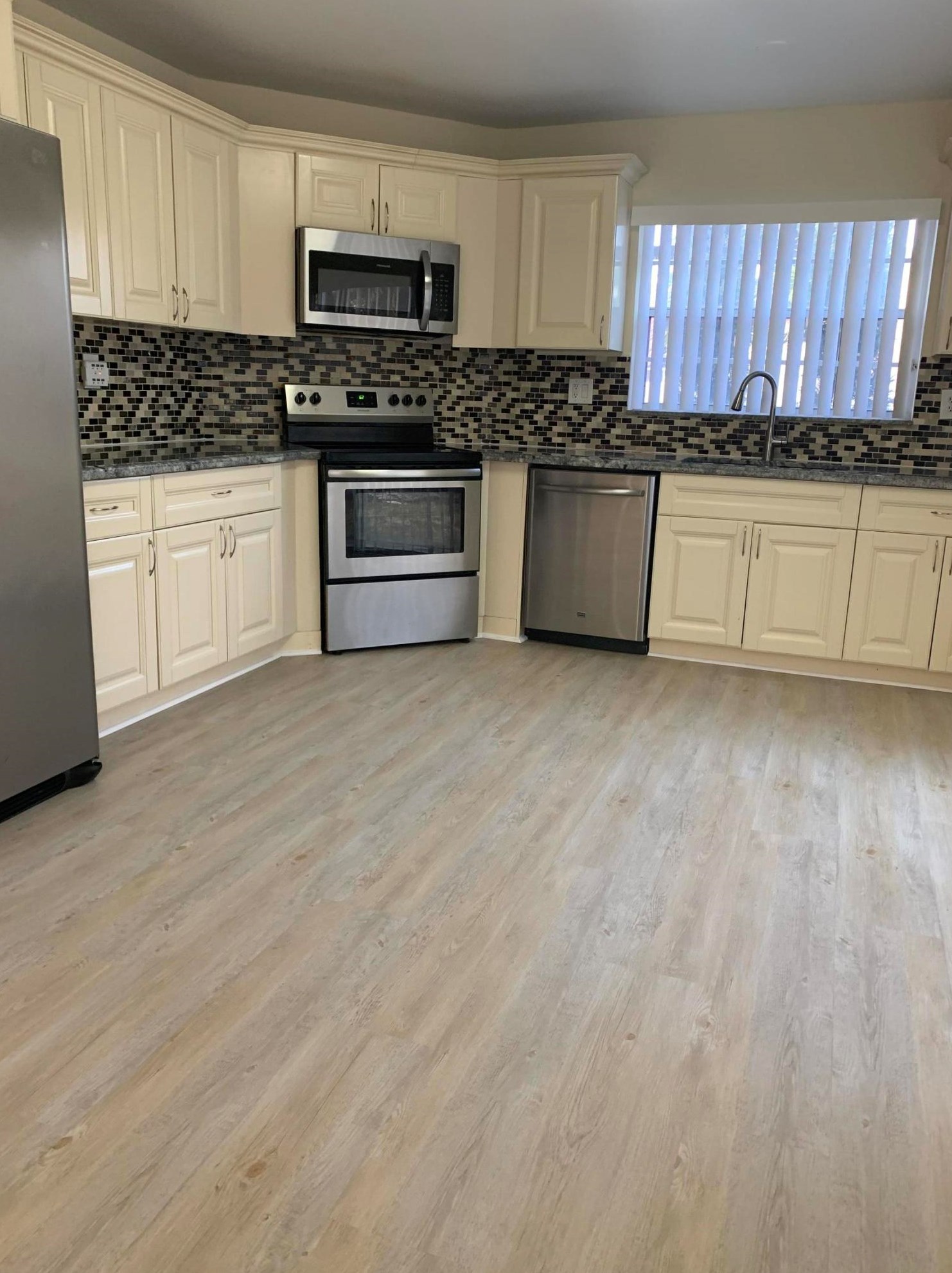 11146 Lakeaire Cir, Boca Raton, FL 33498-1929