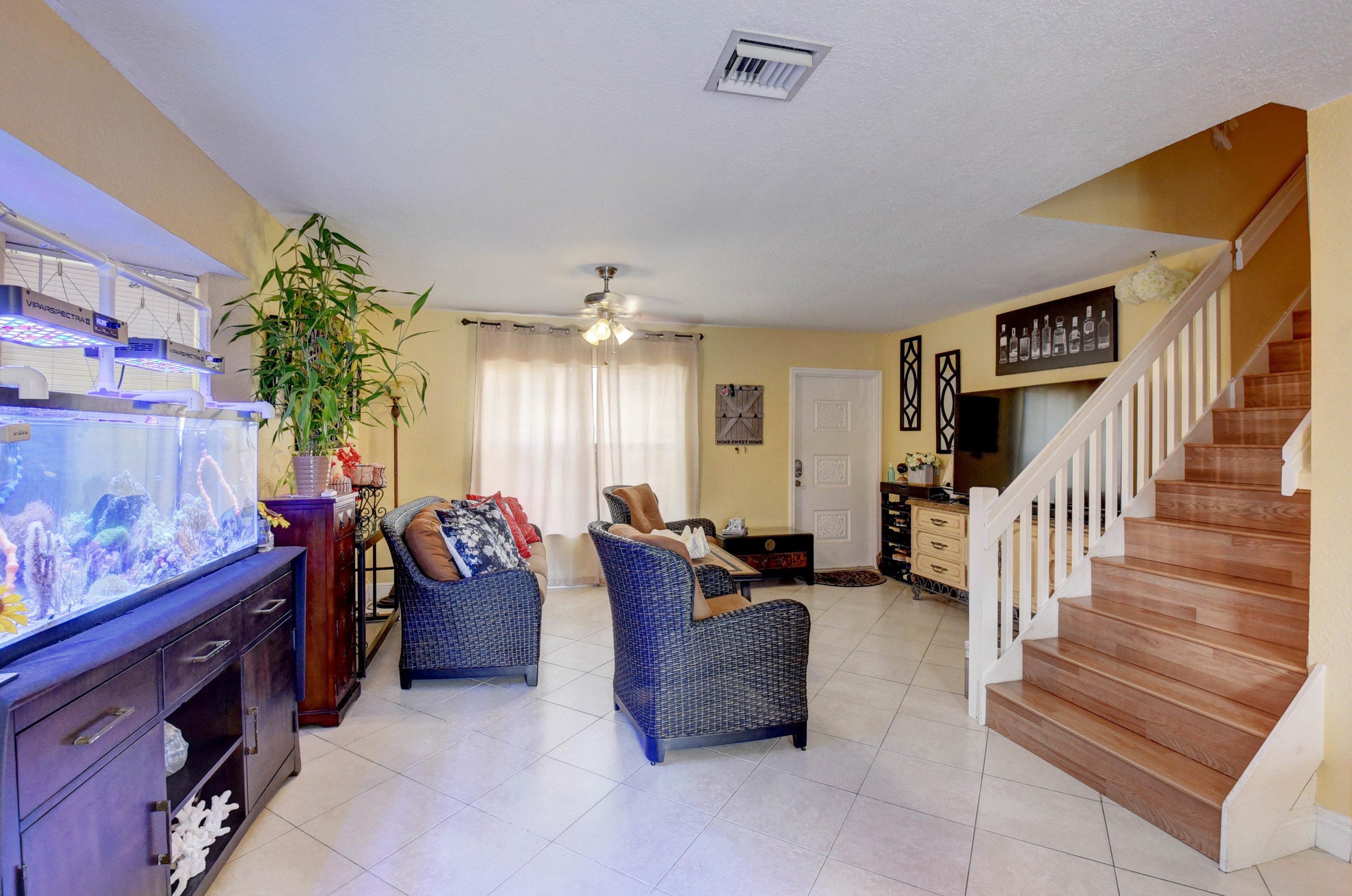 256 6th St, Boca Raton FL  33432-5936 exterior